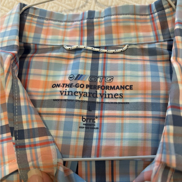 Vineyard Vines size L On the go performance lot of 3 shirts - Picture 9 of 16